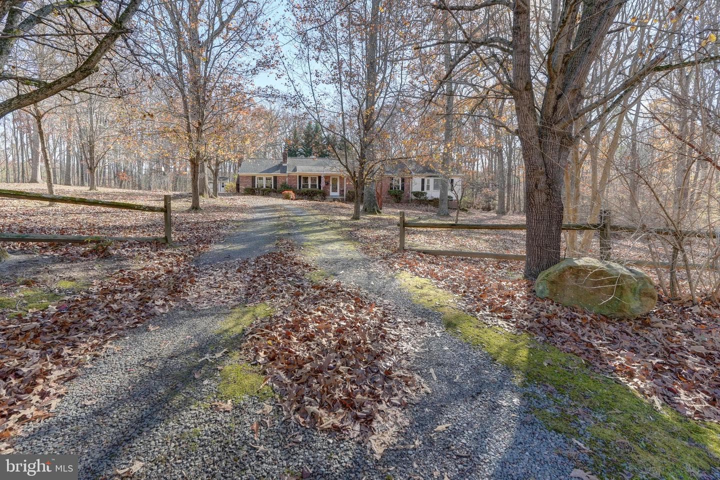 209 Walnut Woods Drive photo 2