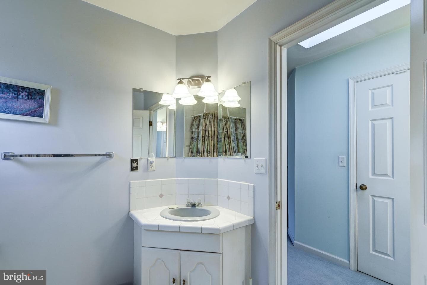209 Walnut Woods Drive photo 26