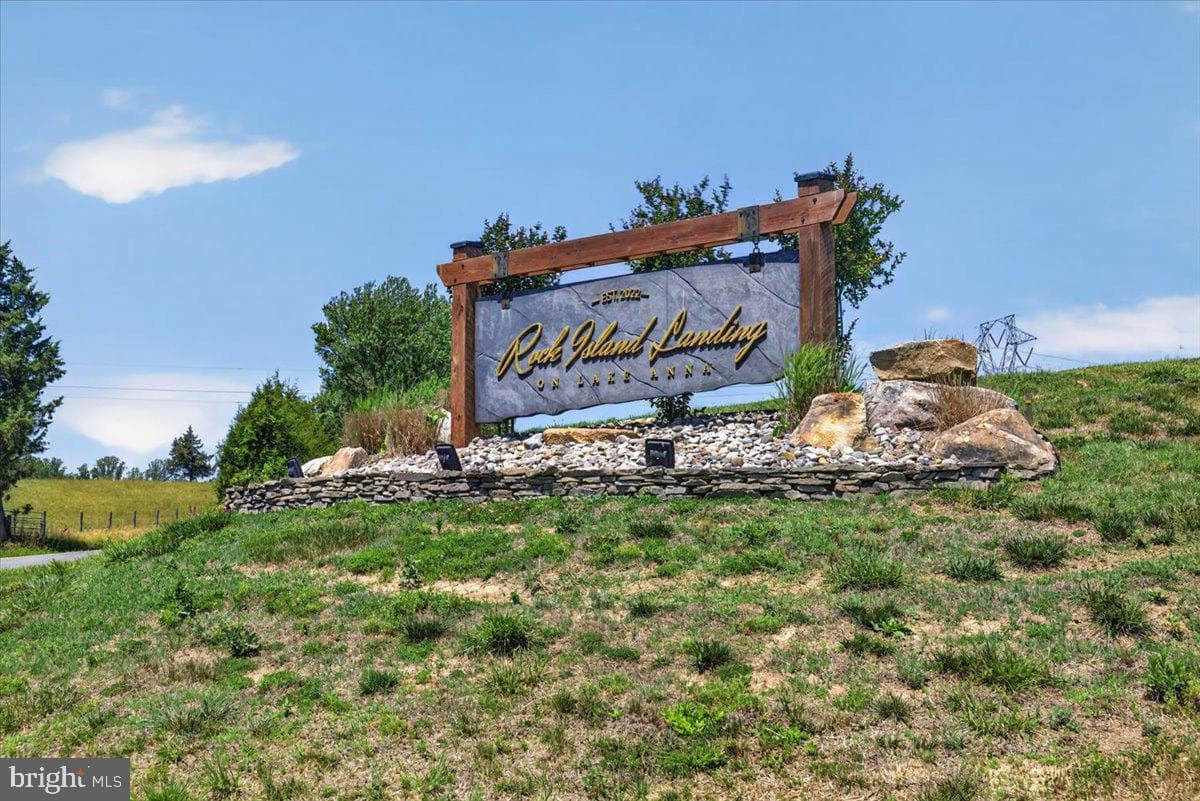 208 Anderson Way photo 30