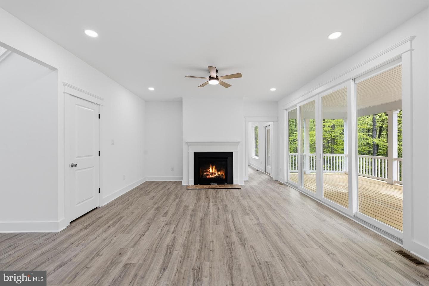 515 Noahs Landing Drive photo 24