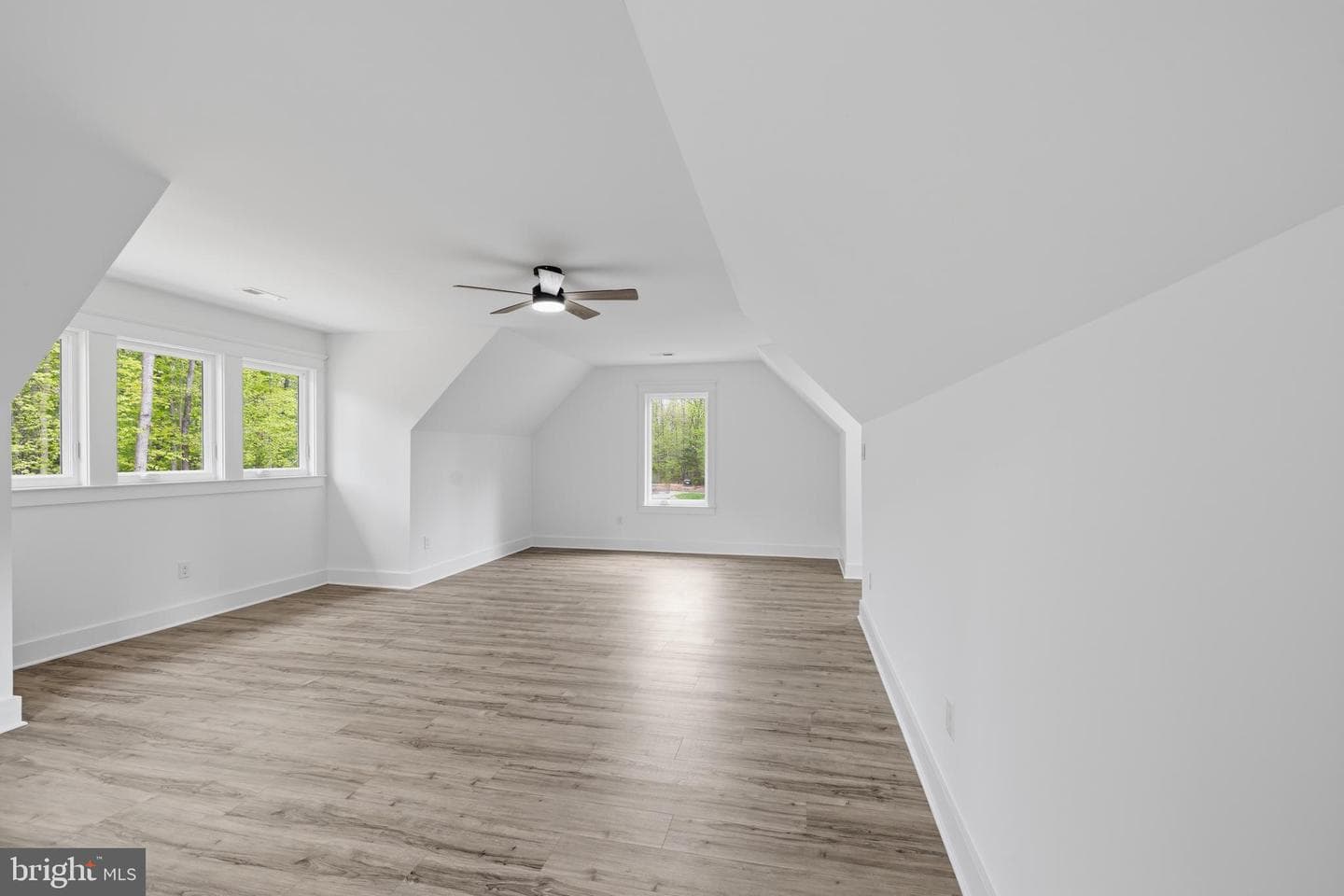 515 Noahs Landing Drive photo 44