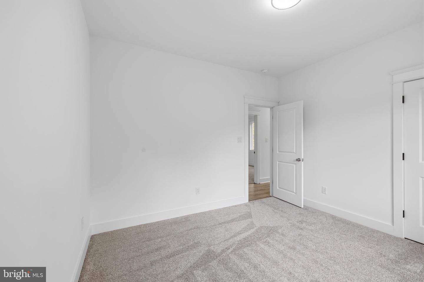 515 Noahs Landing Drive photo 58