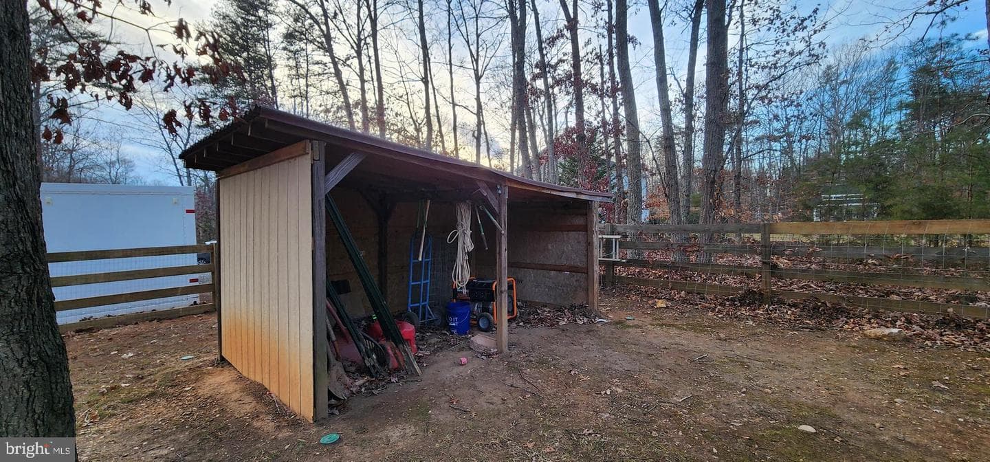 195 Shannon Glen Drive photo 15