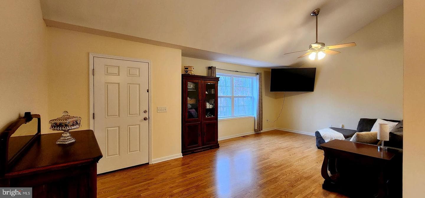195 Shannon Glen Drive photo 20