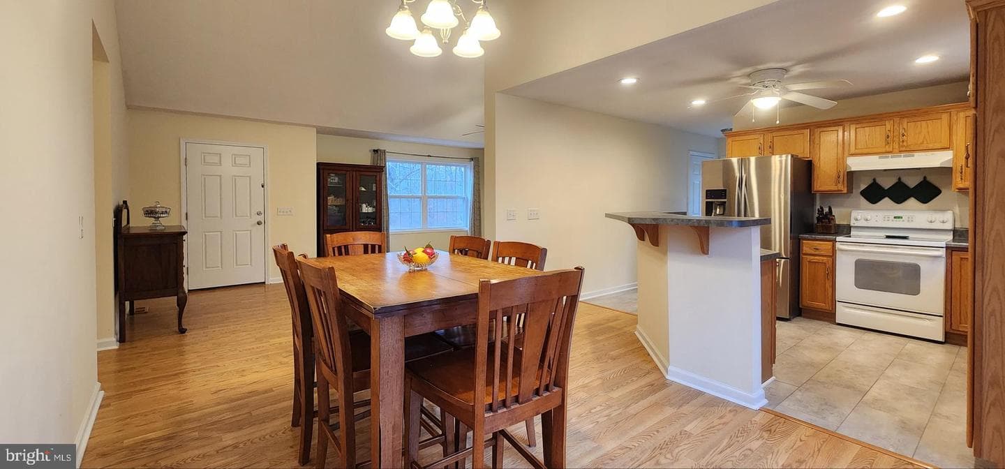 195 Shannon Glen Drive photo 24