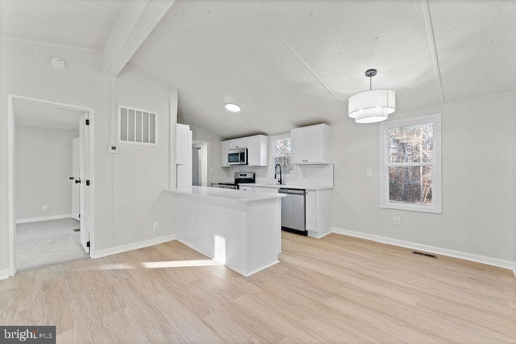 71 White Pine Lane photo 12