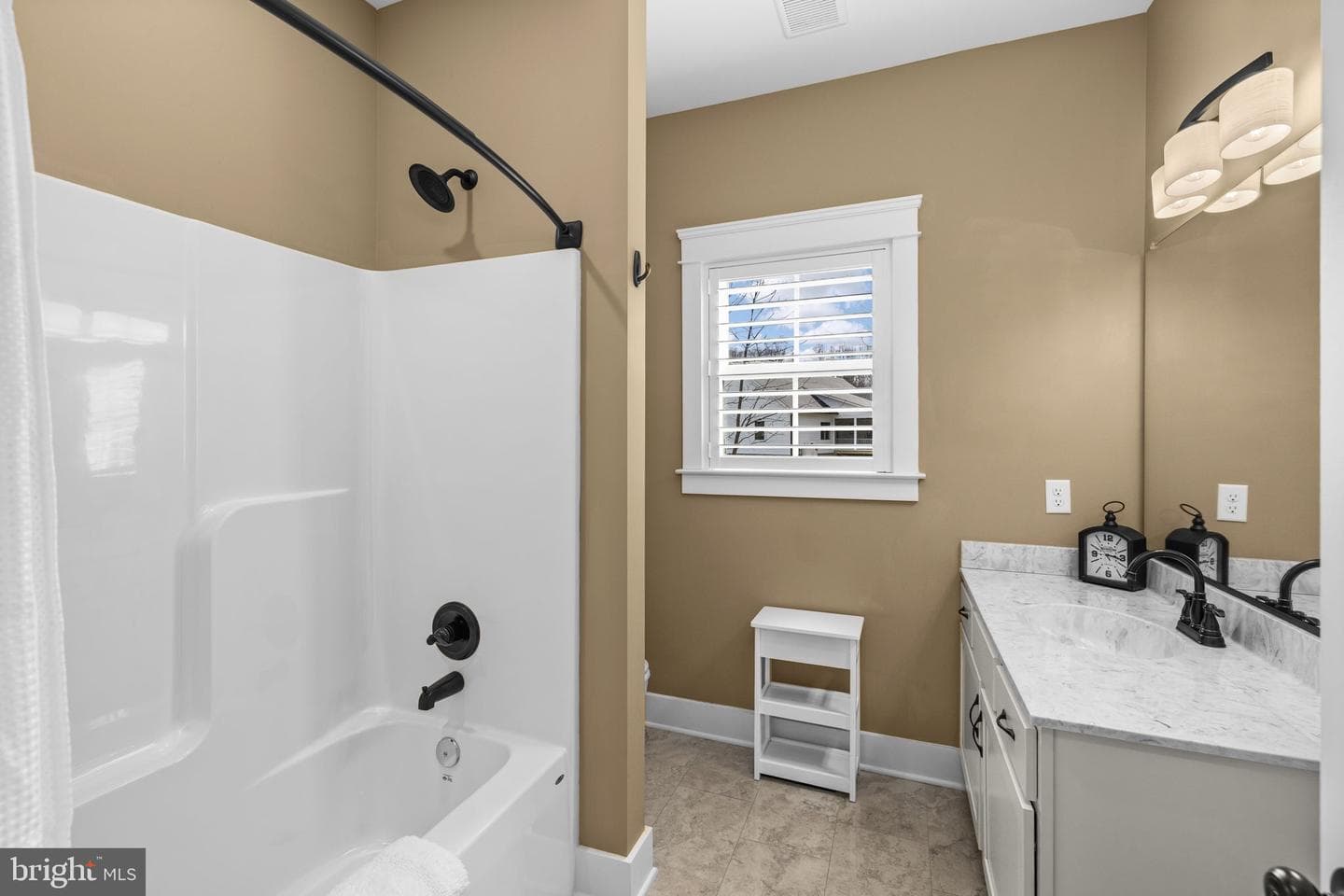 113 Bear Court photo 34