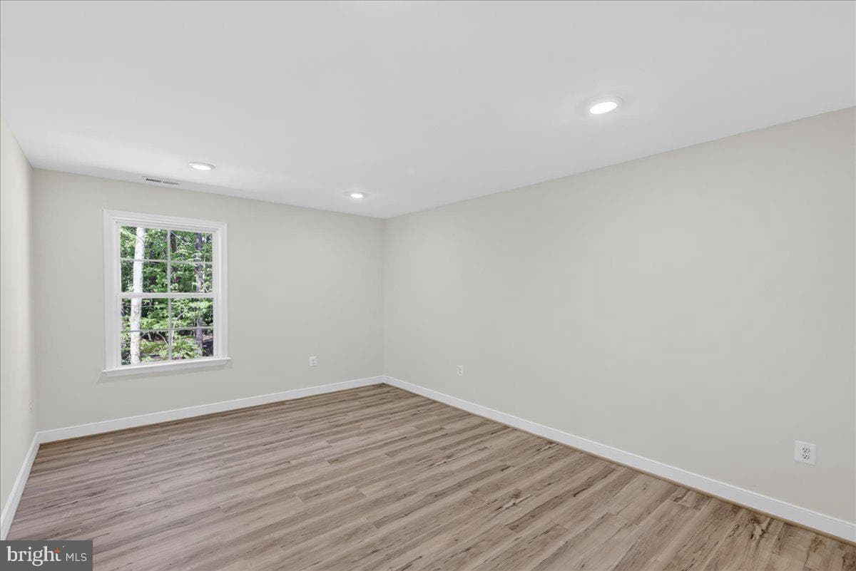 172 Covenant Way photo 68