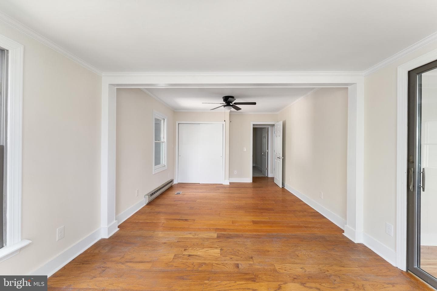 2367 N Lakeshore Drive photo 20
