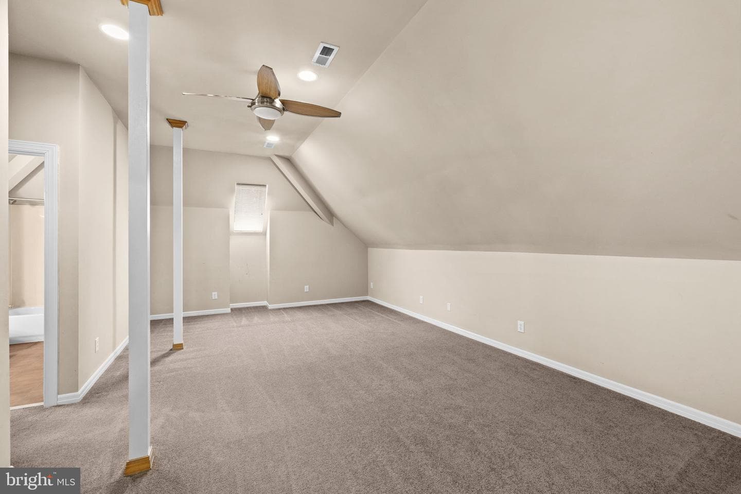 575 Tall Pines Dr photo 38