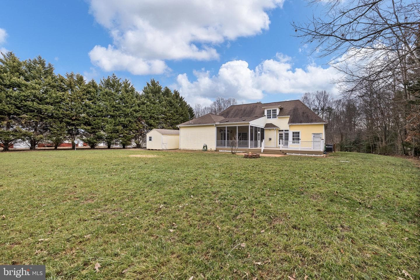 575 Tall Pines Dr photo 44