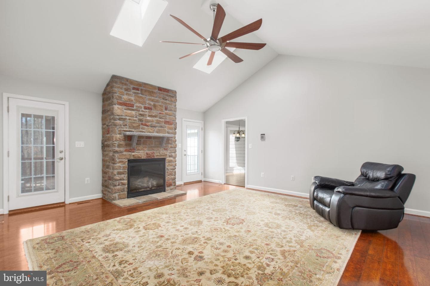 219 Oakwood Drive photo 21