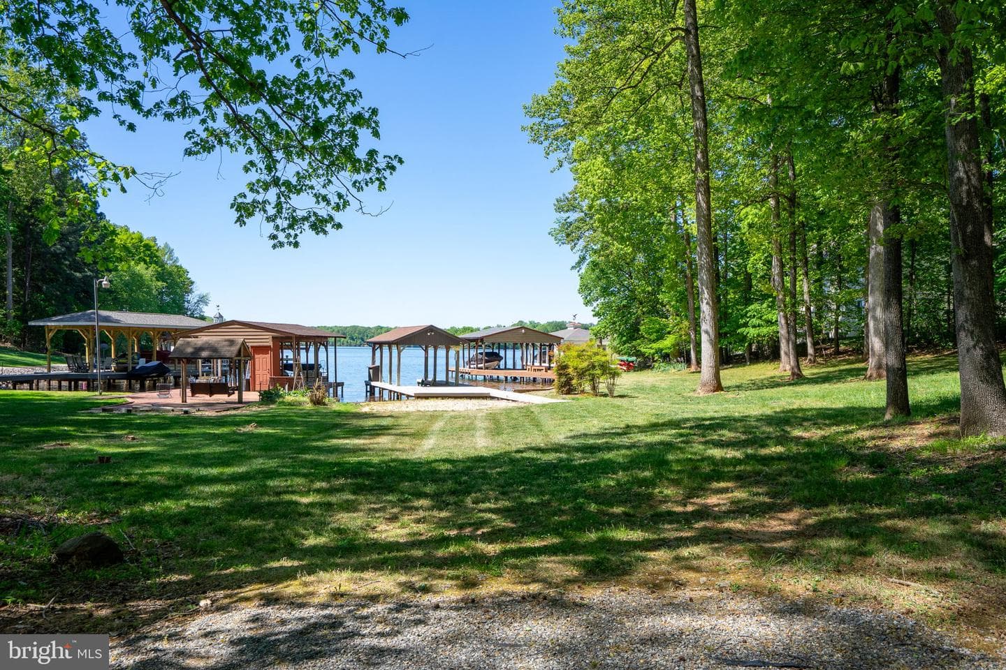 141 Becky Court photo 5