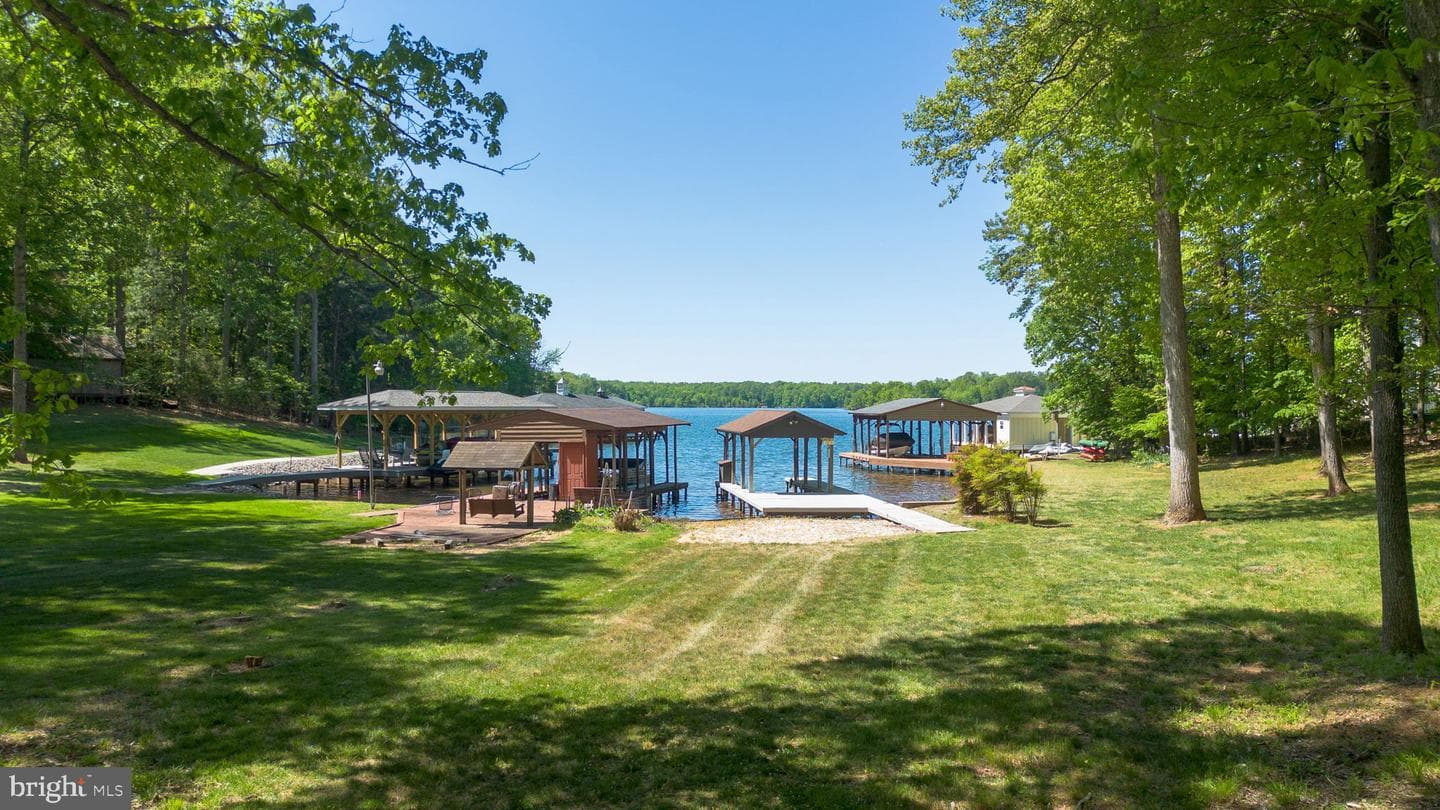 141 Becky Court photo 72