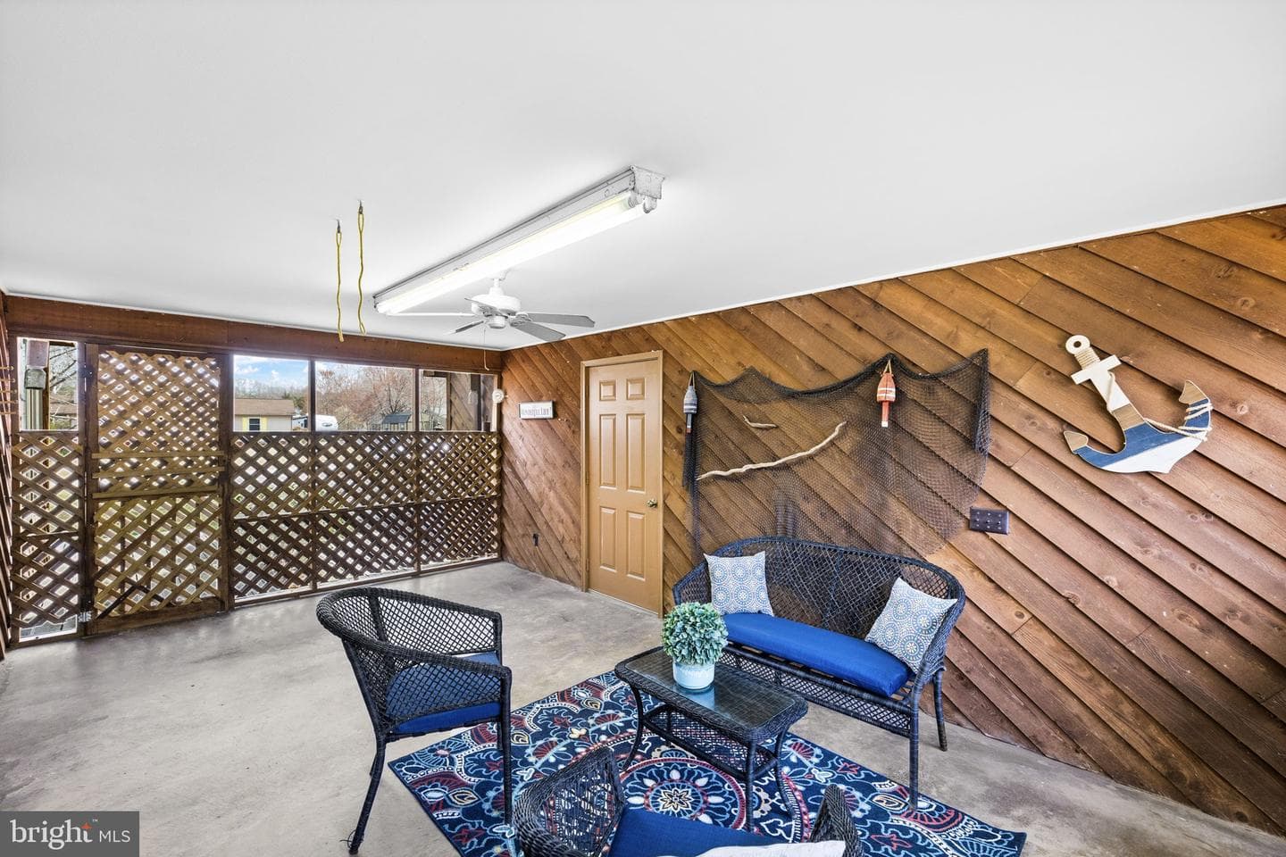 75 Mulberry Mdw photo 32