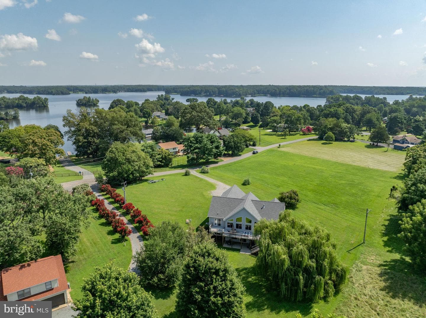 125 Lake Ct. photo 37