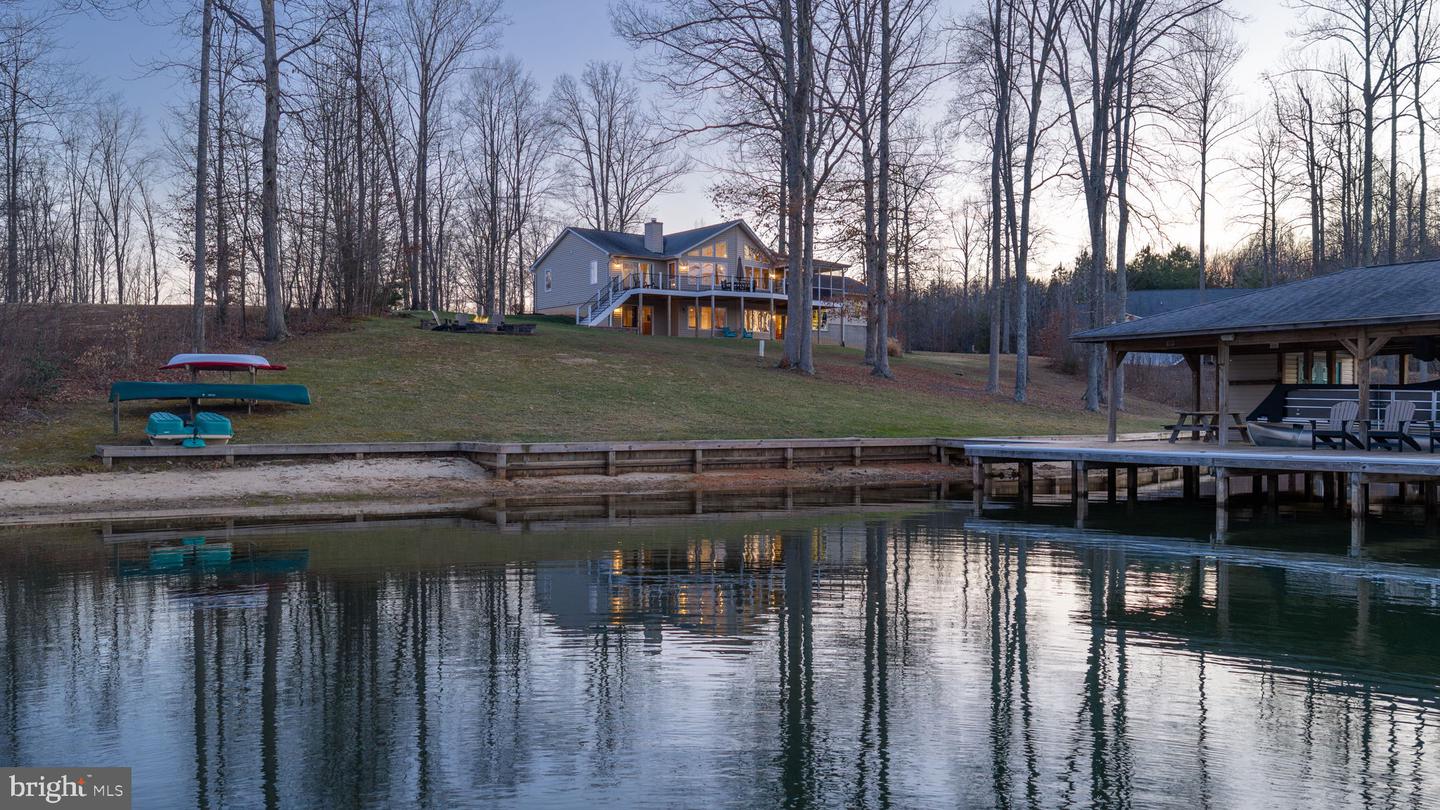 2045 Lake Forest Drive photo 106