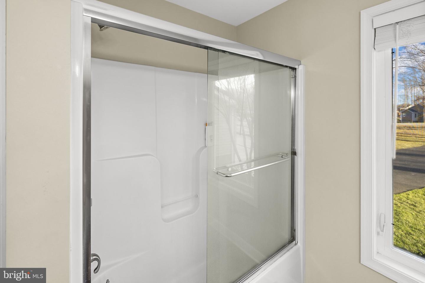 2045 Lake Forest Drive photo 45