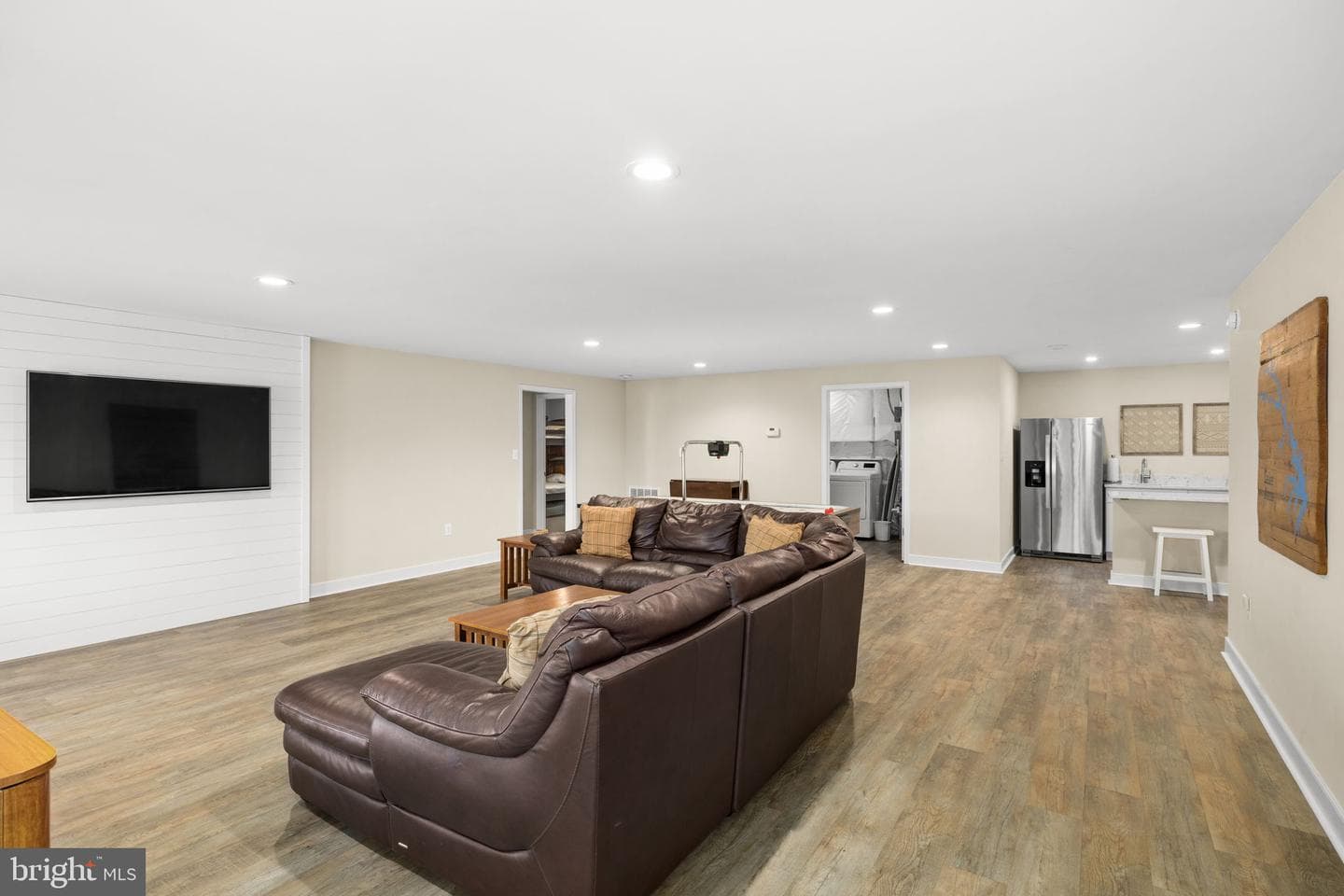 2045 Lake Forest Drive photo 51