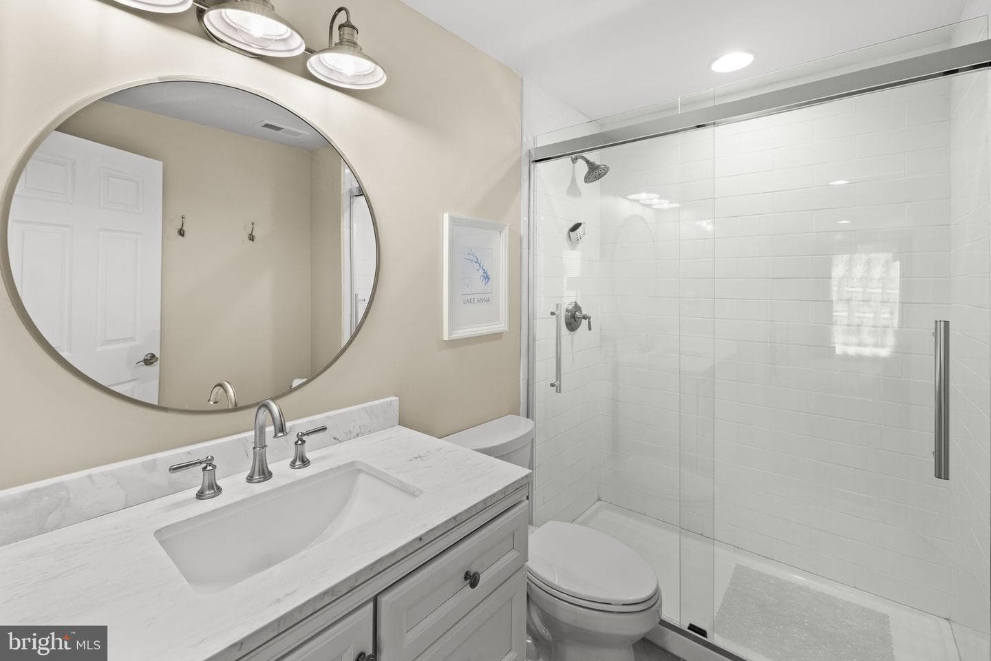 2045 Lake Forest Drive photo 60