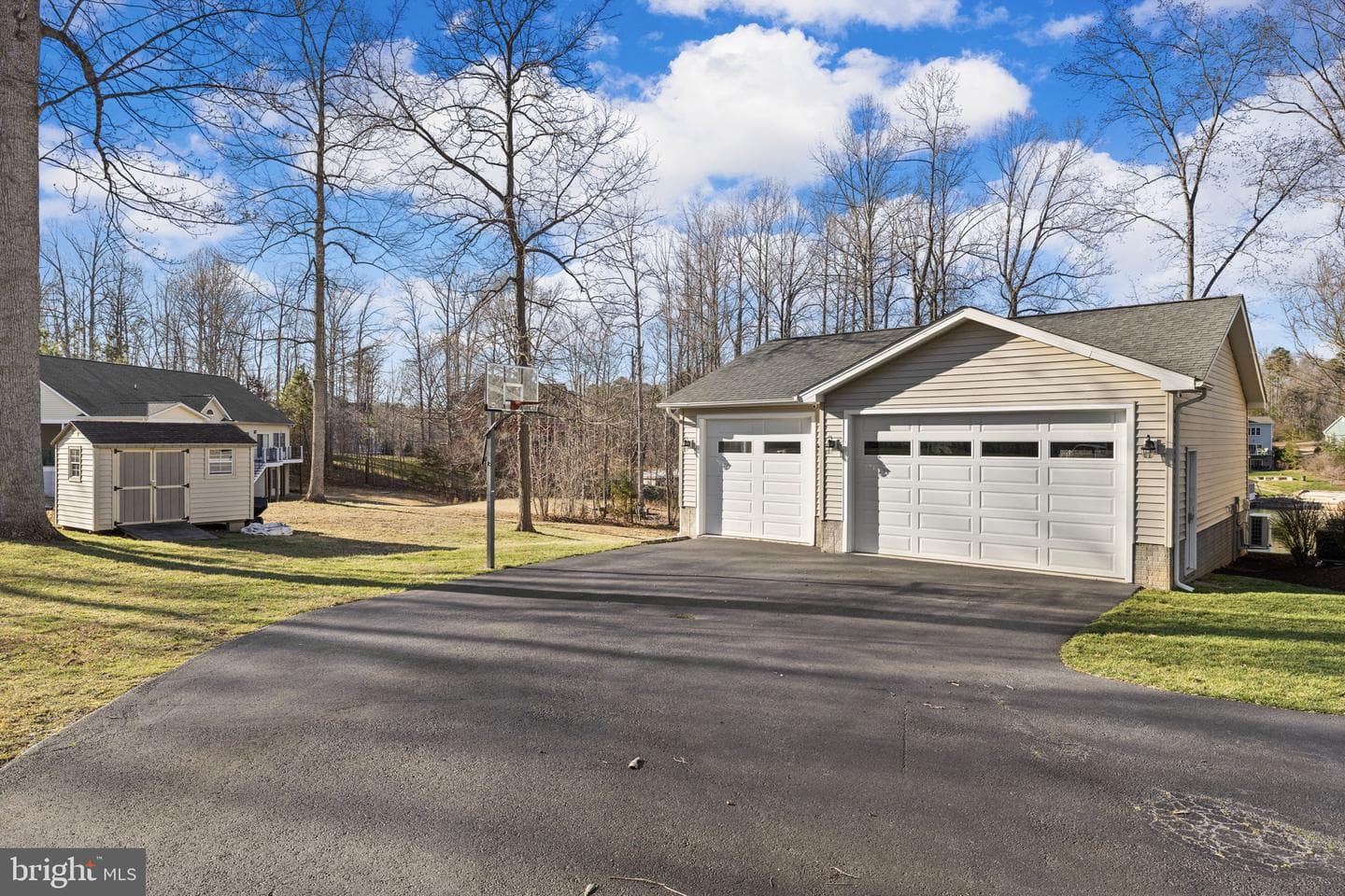 2045 Lake Forest Drive photo 79