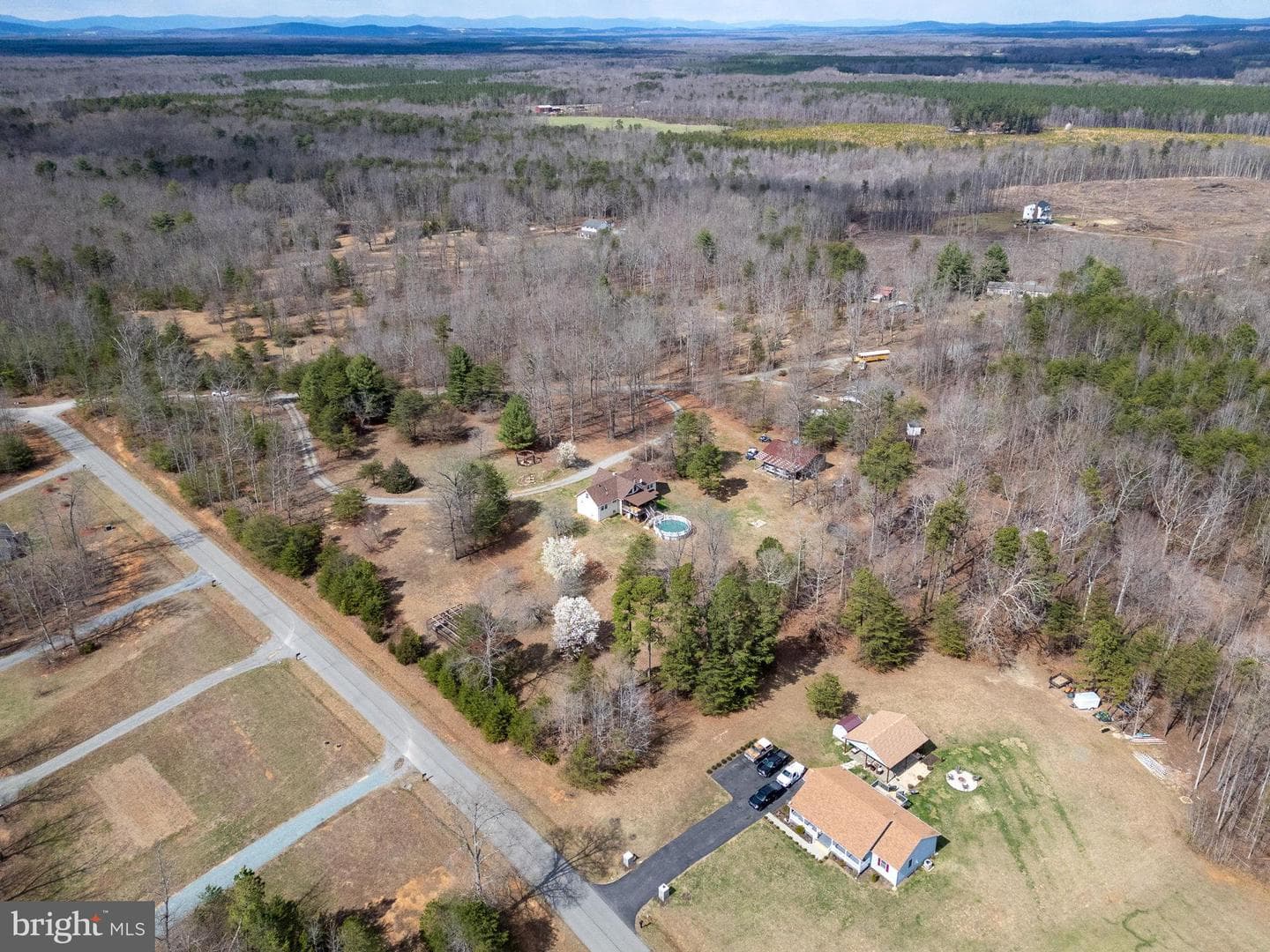 586 Jacoby Road photo 63