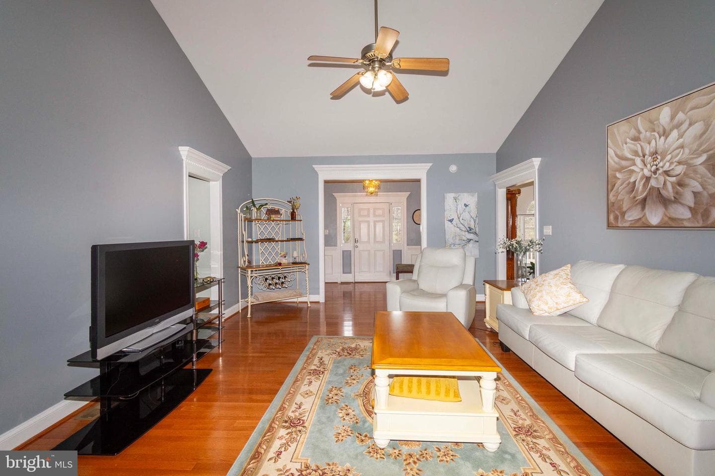 2203 Campbell Road photo 5