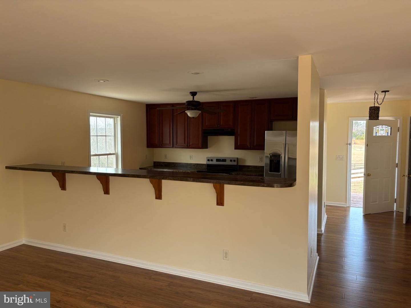 41 Elizabeth Lane photo 16