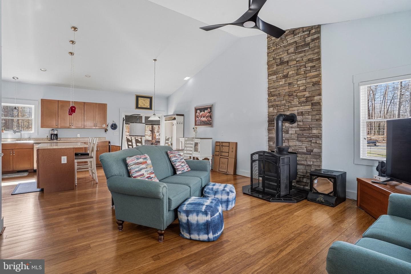 216 Cooke Lane photo 29