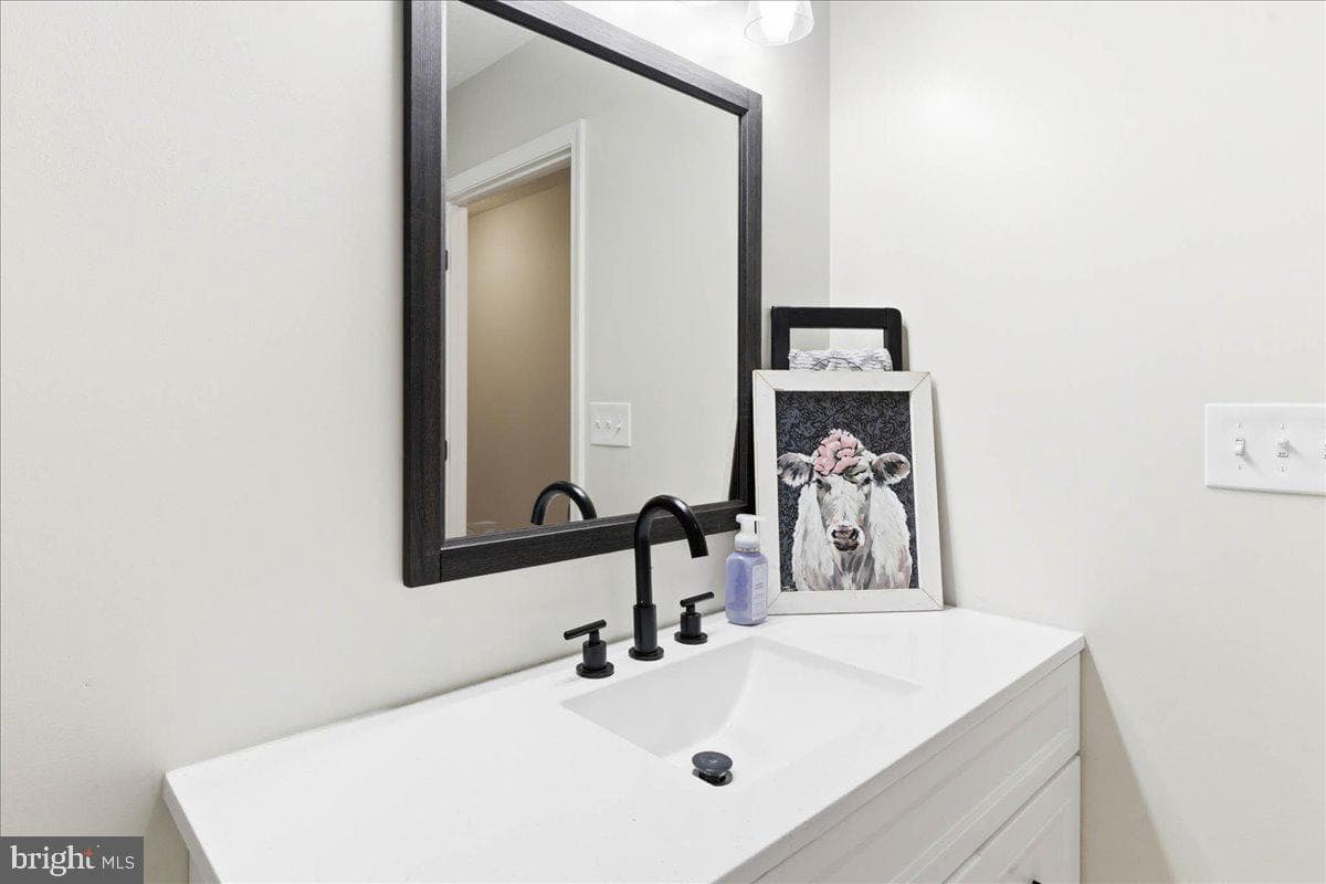 536 Pine Harbour Drive photo 31