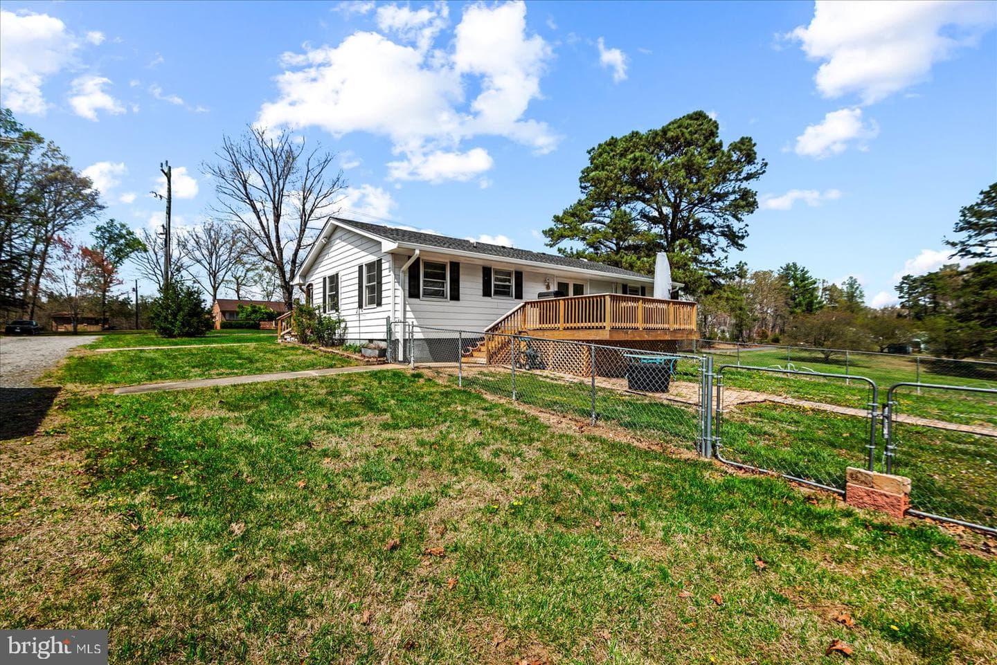 110 Spring Road photo 27