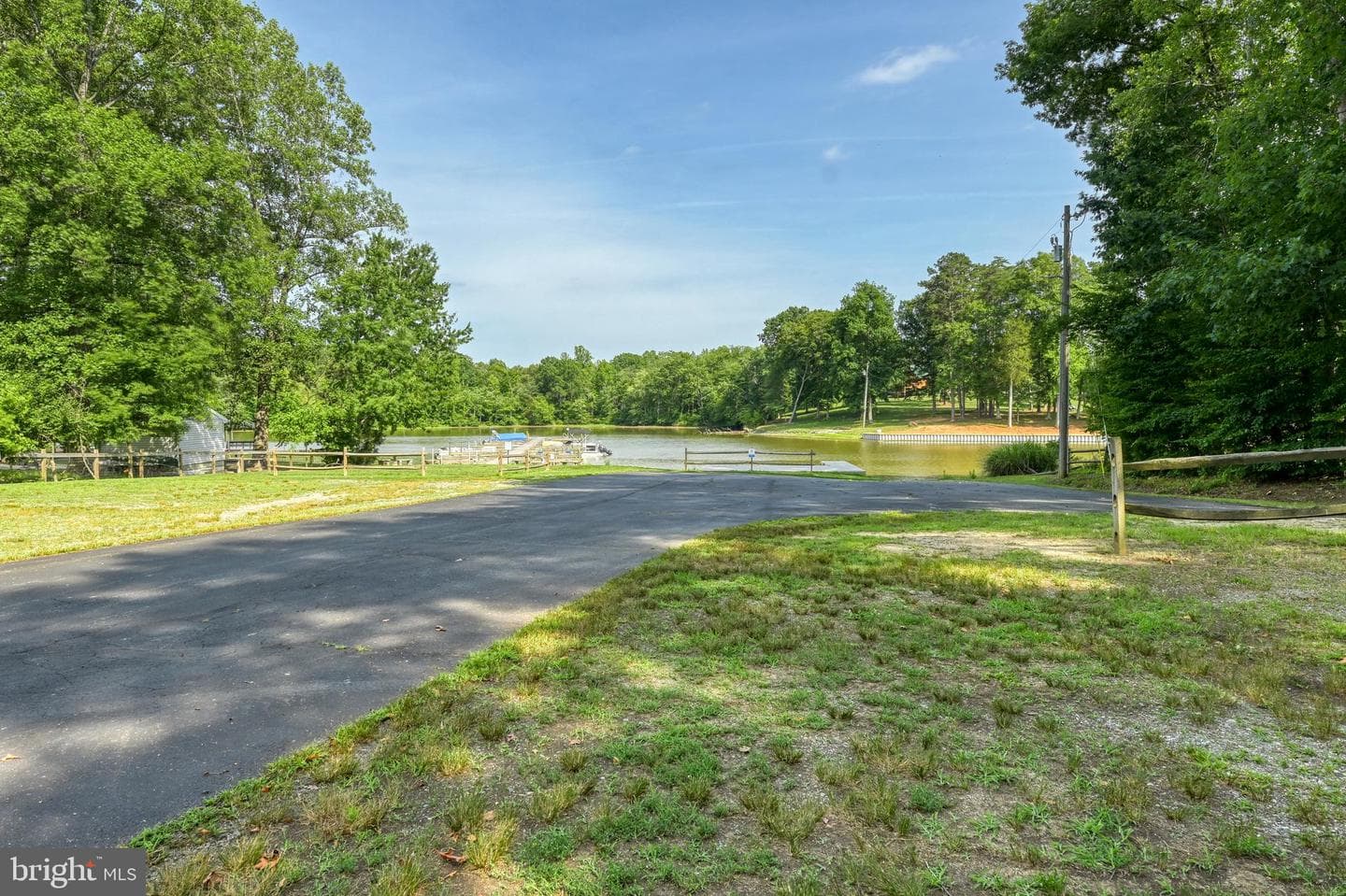 32 Miltons Lane photo 51