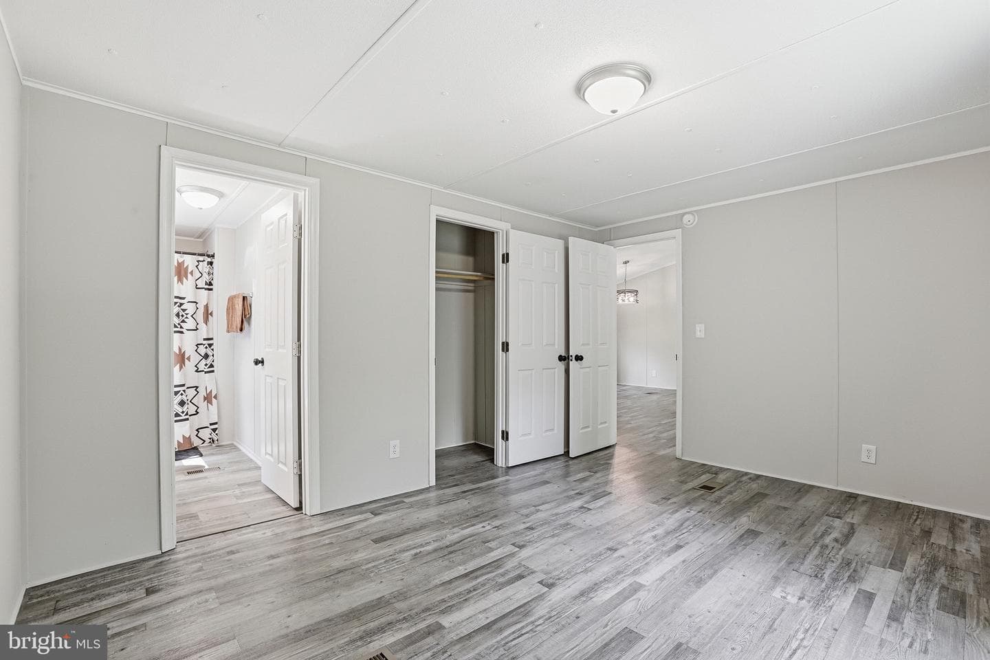 135 Heavenly Dove Drive photo 24