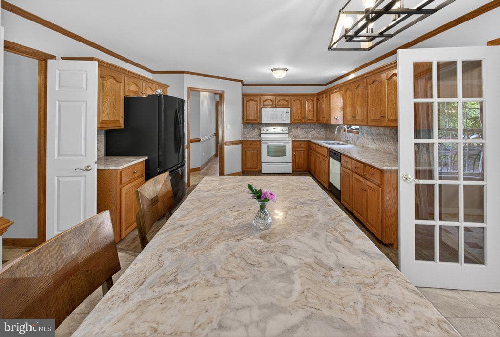 173 Covenant Way photo 11
