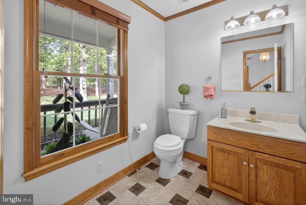 173 Covenant Way photo 18