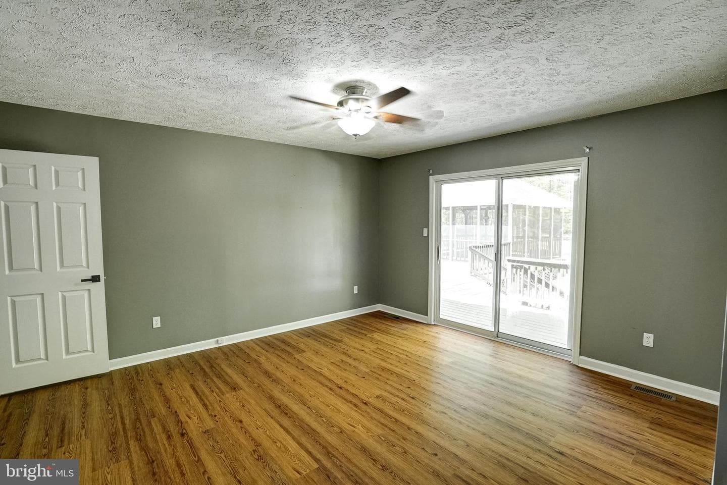 130 Oakleigh Lane photo 27