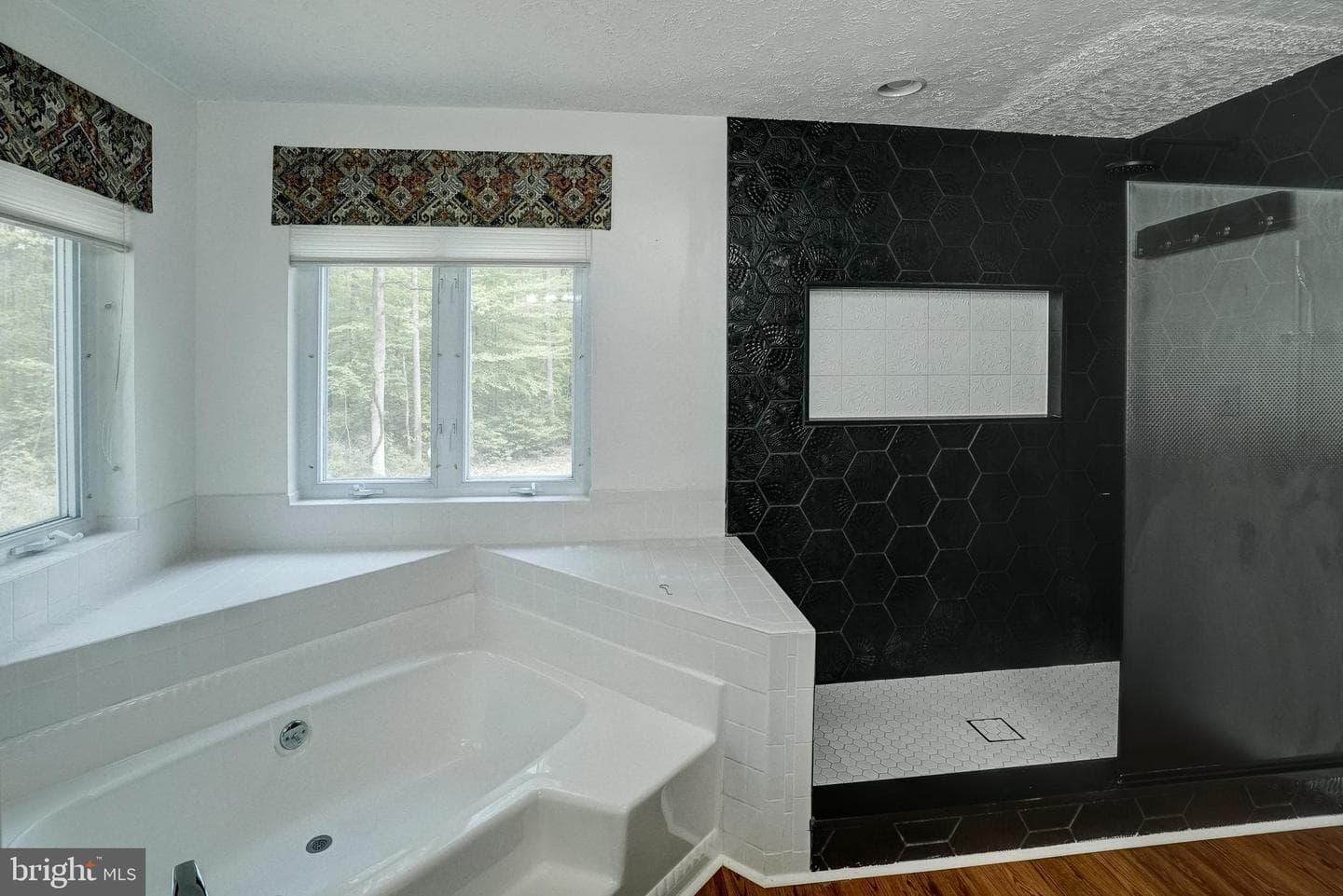 130 Oakleigh Lane photo 30