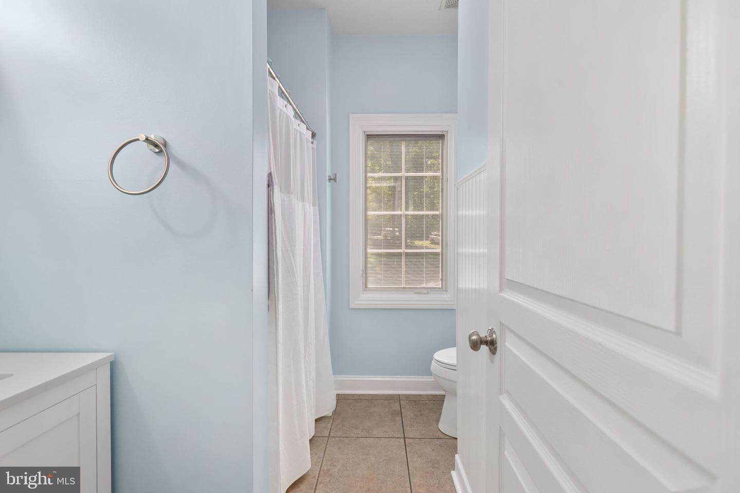 197 Oakleigh Lane photo 43