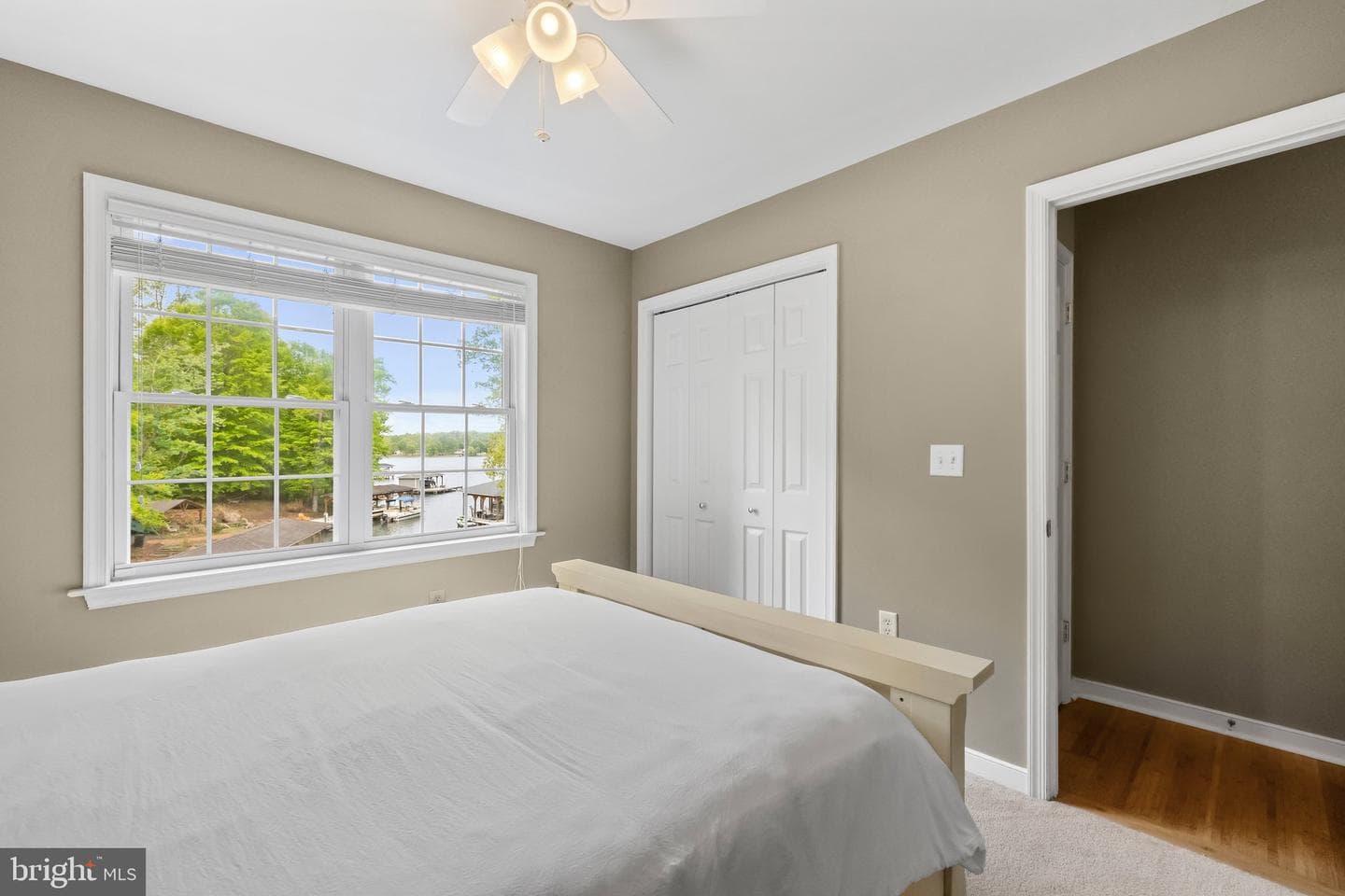431 Wilson Street photo 22