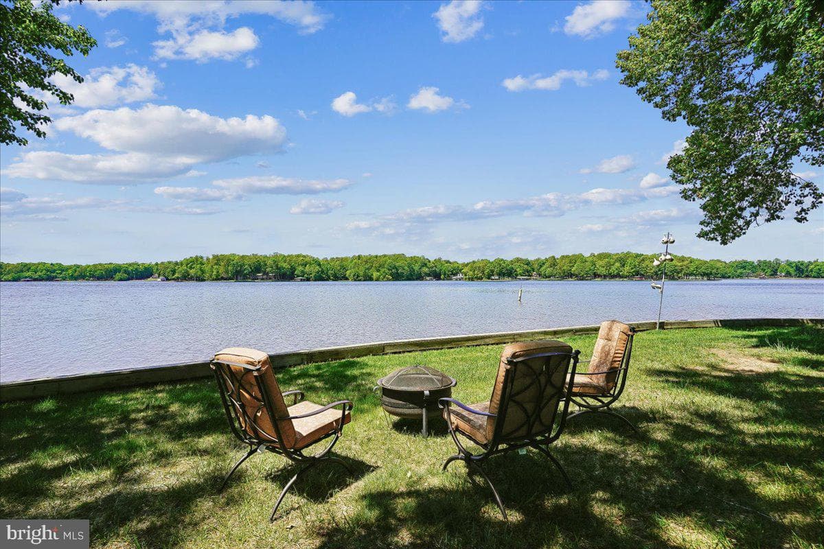 128 Olive Branch Court photo 5