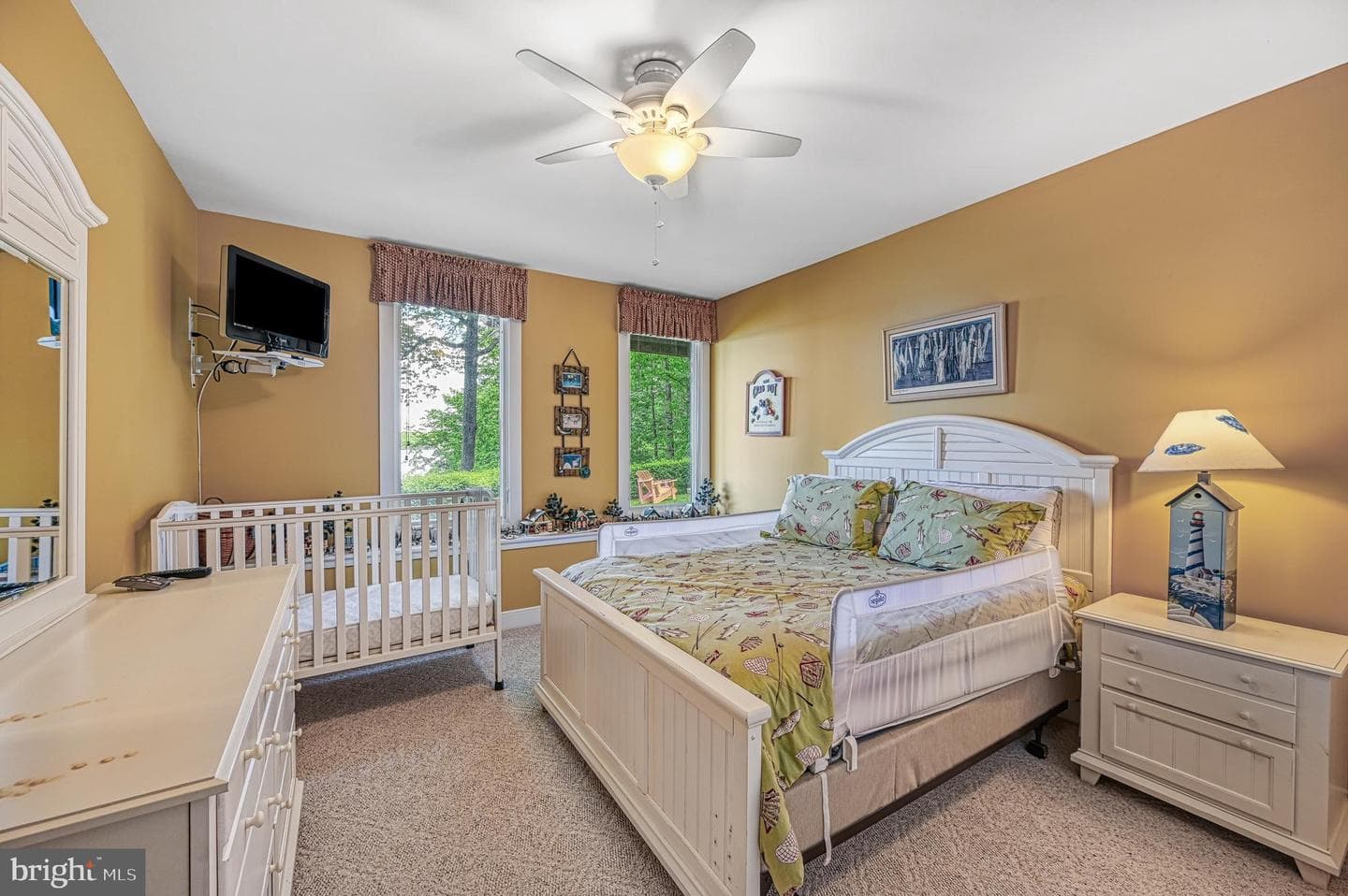 40 Grandview Drive photo 62
