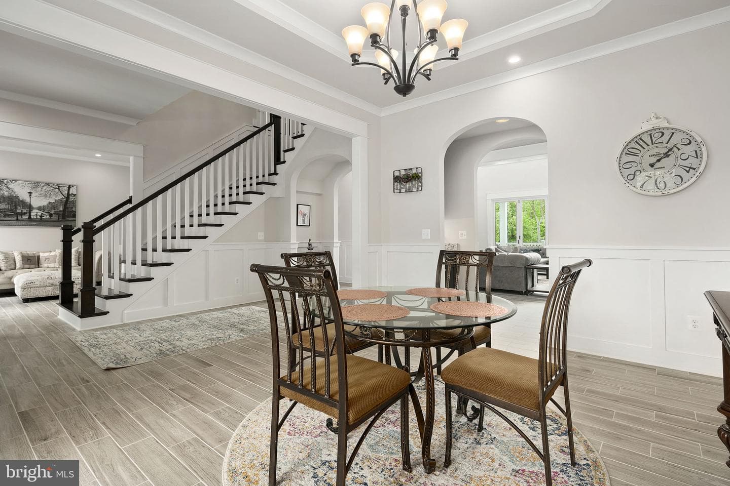 505 Ark Ave photo 31