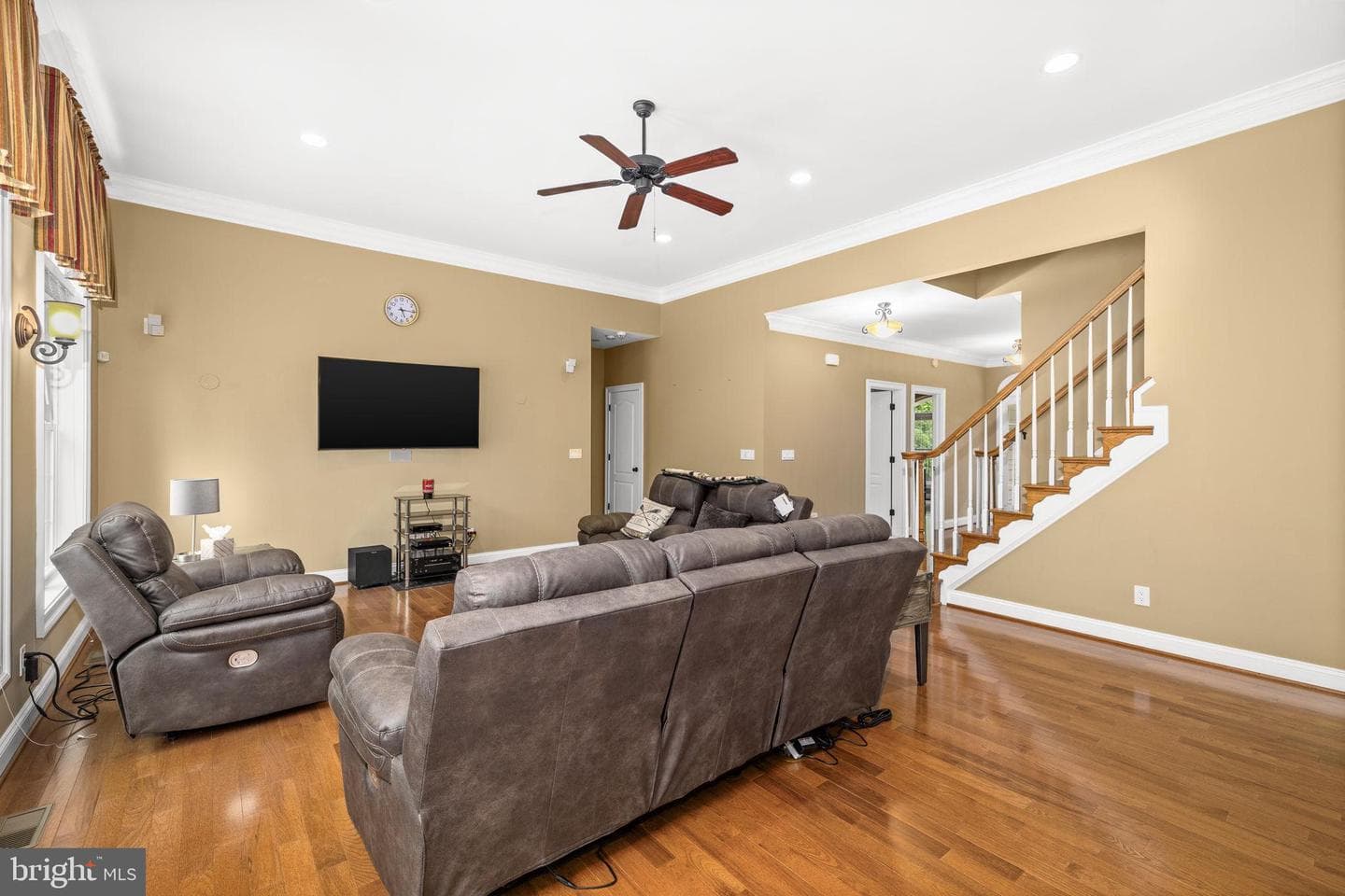 126 Village Drive photo 37