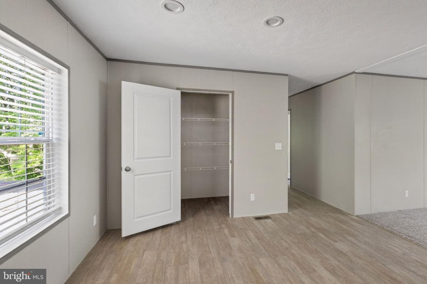 299 Raccoon Ln photo 22