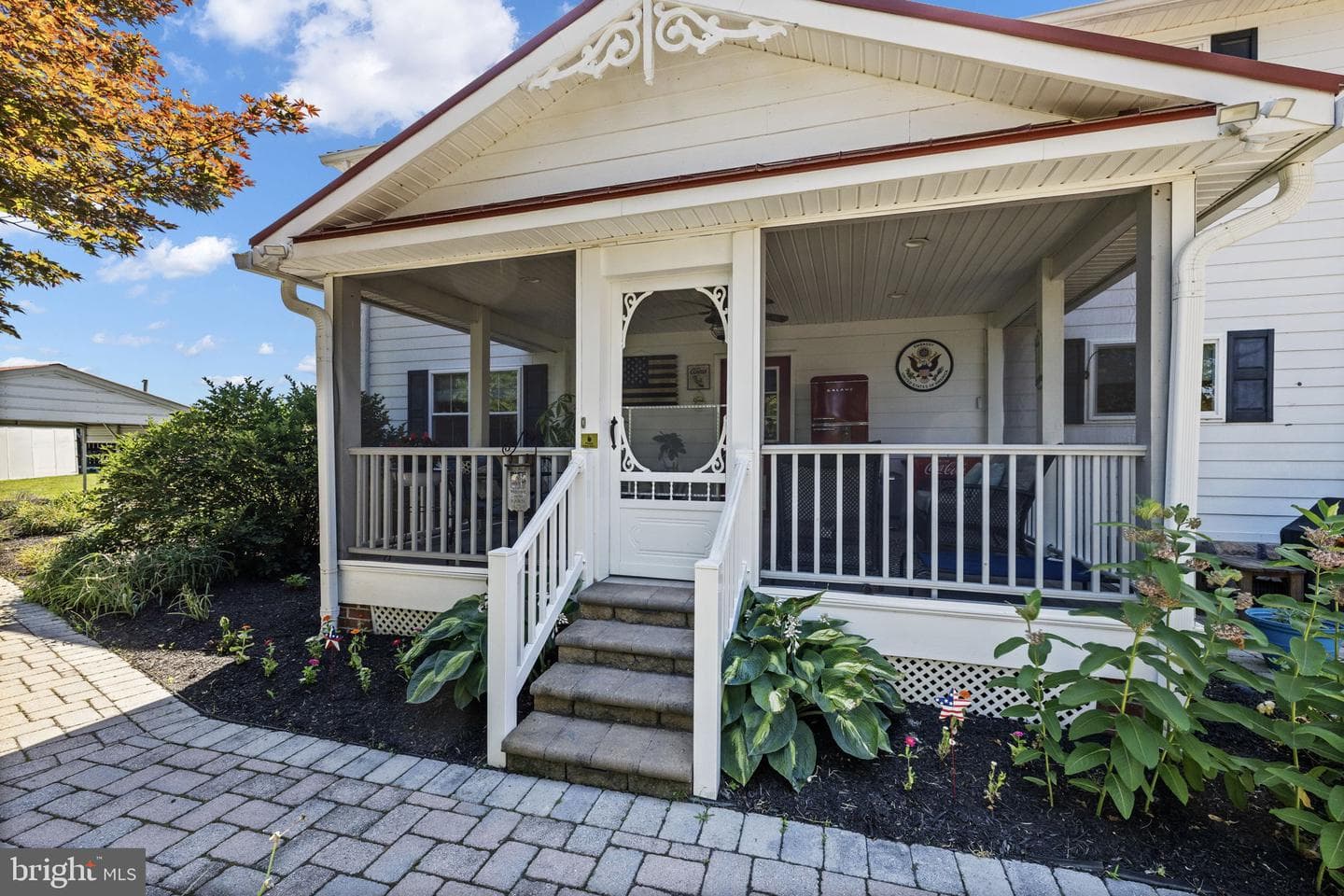 185 Mountain View photo 62