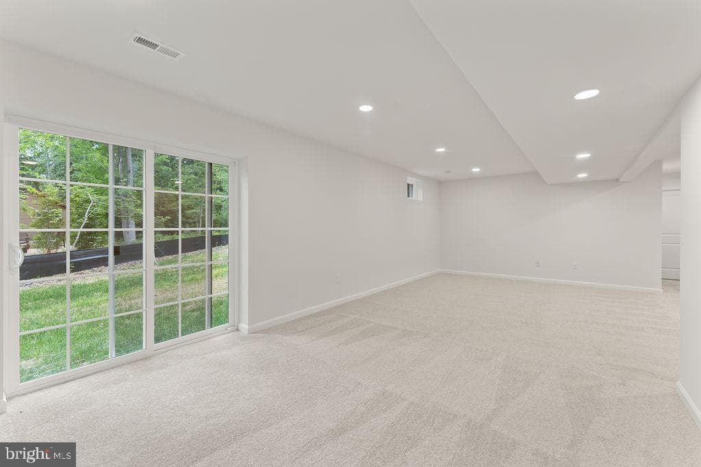 224 Edgewood Drive photo 35
