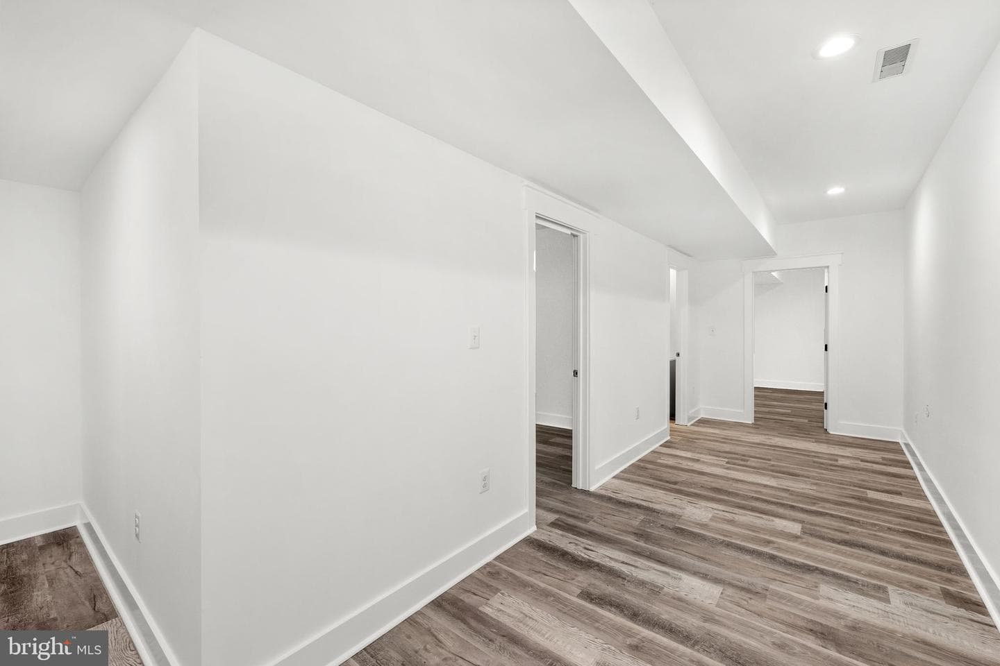 154 Waterview Drive photo 45