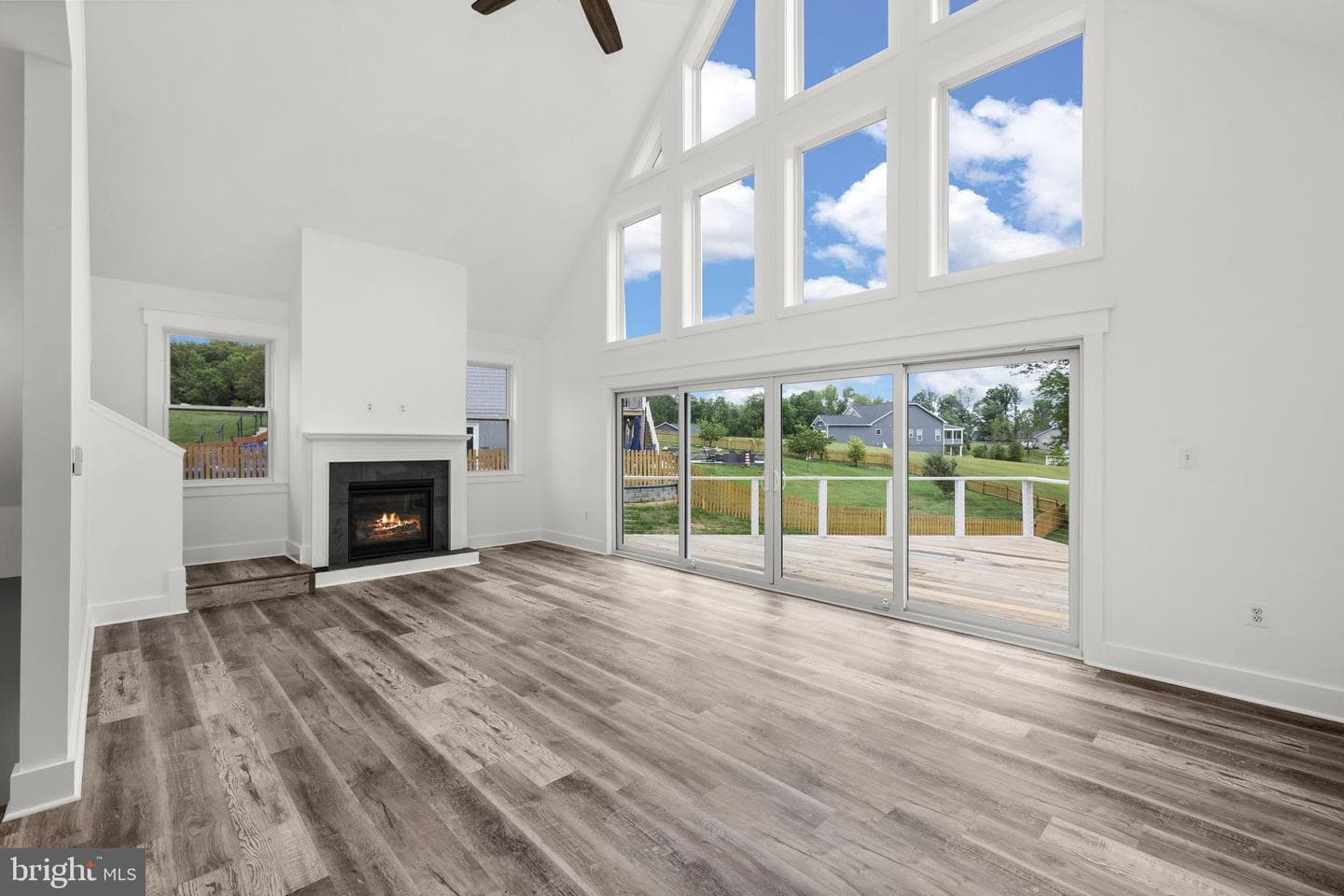 154 Waterview Drive photo 8