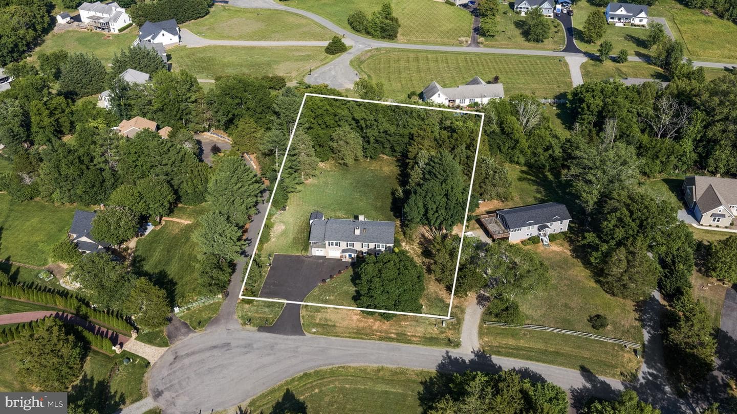 156 Scarlet O'hara Court photo 64