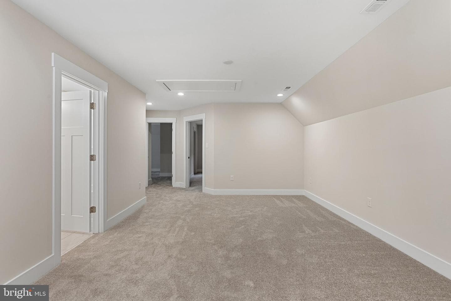 155 Noahs Landing Drive photo 48
